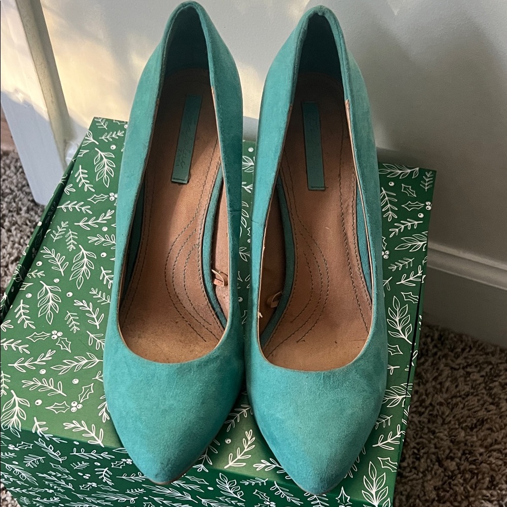Zara Elegant Teal Women's Pumps